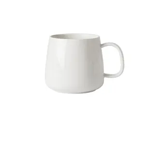 Großhandel Hochwertige Custom Design Tasse Farbe Keramik Reise becher 350ml 500ml Tragbare Keramik Kaffeetasse Mit Keramik griff