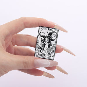 La bruja Tarot cartas esmalte Pin gótico místico Witchy Vibes gato negro Metal broche solapa mochila insignia joyería regalo para amigos - Product Image 4