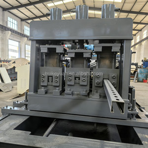 Machine de formage à rouleaux pour structure de montage fixe de <span class=keywords><strong>panneau</strong></span> <span class=keywords><strong>solaire</strong></span> Huikeyuan - Product Image 5