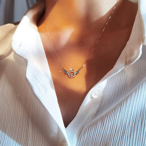 Collier simple en forme d'ailes volantes plaqué or, collier avec cœur qui bat, collier en zircon, collier intelligent en forme d'ailes d'ange pour filles et femmes - Product Image 3