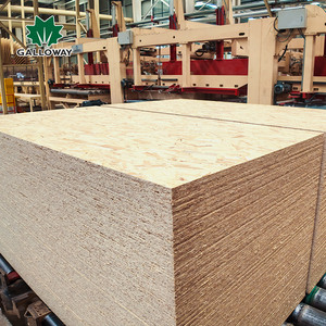 <span class=keywords><strong>Panneau</strong></span> sandwich <span class=keywords><strong>OSB</strong></span> 18 mm 22 mm OSB2 OSB3, <span class=keywords><strong>isolation</strong></span>, anti-termites, résistant à l'humidité, imperméable, <span class=keywords><strong>OSB</strong></span> pour le marché européen - Product Image 3