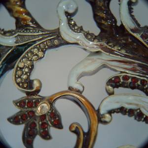 Ménorah classique à 9 branches plaquée or, décoration religieuse, finition antique, cuivre, Hanukkah, design de la vieille ville de Jérusalem - Product Image 6