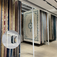 Vente à chaud présentoir en métal autoportant support de tapis suspendu pour grande surface pour magasin de stockage de tapis de couverture ou de tapis