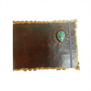 Diario de Cuero Hecho a Mano al por Mayor, Cuaderno de Tapa Dura Estilo Vintage con Costuras Laterales, Diseño Personalizable, Opción de Regalo, 200 Páginas - Product Image 1