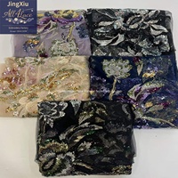 Tissu en tulle brodé floral multicolore à sequins et perles avec bordure placée pour robes Abaya et Kaftan de Dubaï