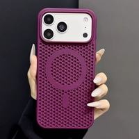 Nouvelle arrivée, coque de téléphone à dissipation thermique pour iPhone 18 Pro, coque de téléphone magnétique en TPU souple avec trous en nid d'abeille pour la refroidissement