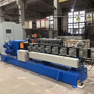चीन निर्माता उच्च गुणवत्ता के उत्पादन लाइन Extruder प्लास्टिक बाहर निकालना मशीन Extruder