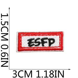 แผ่นปักลายตัวอักษรย่อแบบติดรีดร้อนขนาดเล็ก สำหรับตกแต่งกระเป๋าเดินทางและกระเป๋า - Product Image 4