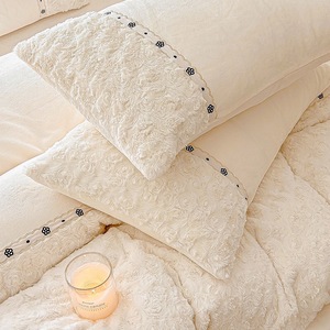 Housse de couette brodée en textile de maison en molleton de <span class=keywords><strong>lapin</strong></span> <span class=keywords><strong>blanc</strong></span> ensemble de literie king size - Product Image 2