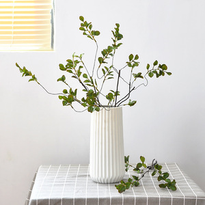 B1218 Foglie di Acero Rosse Artificiali in Seta, Disponibili in Tre Lunghezze, Decorazione per la Casa, Nuova Collezione - Product Image 4