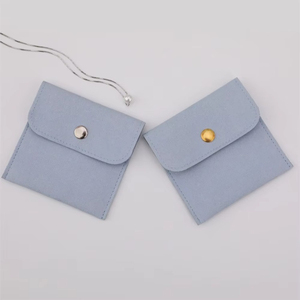 Bolsa de Joyería de Microfibra con Botones, Bolsa para Joyas Sin Logotipo, Bolsa de Embalaje para Aretes, Anillos y Pulseras Sin Logotipo - Product Image 4