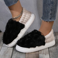 Chaussons personnalisés en coton floral et fourrure pour hommes et femmes, respirants, pour usage domestique en hiver, fabriqués en petites quantités par le fabricant