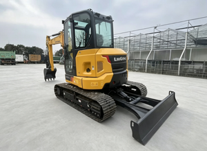 Offre Spéciale – Nouvelle Mini-Excavatrice Hydraulique sur Chenilles 9055F Compacte, Puissante et Fiable avec Moteur Yanmar et Pompe Haute Performance - Product Image 4