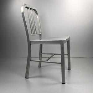 Apartamentos Loft Moda Metal Hierro Silla de comedor Negociación Restaurante Silla de café Estilo industrial Silla Azul Marino - Product Image 4