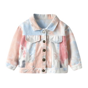 Chaqueta vaquera lavada y rasgada con efecto tie-dye rosa, azul y morado para niños pequeños, con cuello de solapa, para primavera y otoño, estilo casual diario. - Product Image 3