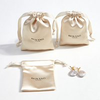Boyang – Petite Pochette en Satin à Cordon de Serrage pour Bijoux, Emballage Luxe Personnalisé pour Boucles d'Oreilles et Bagues