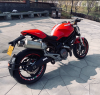 Ducati 696 Monster d'Occasion, Moteur Bicylindre en L 803cc, Performance de Conduite Fluide