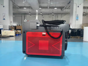 Refroidisseur d'eau <span class=keywords><strong>ultra</strong></span> <span class=keywords><strong>puissant</strong></span> Machine de nettoyage laser continu 6000W pour l'élimination de la rouille des grands navires - Product Image 5