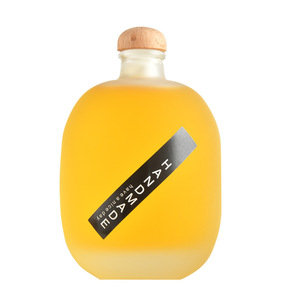 Bouteille de vodka ou de vin en verre rond transparent givré haut de gamme de 500 ml avec couvercle à bascule pour boissons alcoolisées, impression sérigraphique - Product Image 2