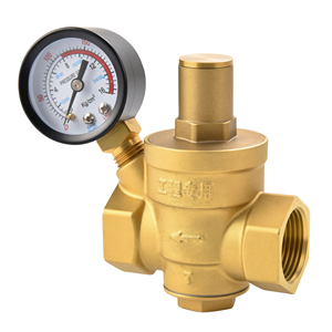 Vanne de réduction de pression d'eau en laiton avec manomètre pour chauffe-eau et alimentation en eau - Product Image 1