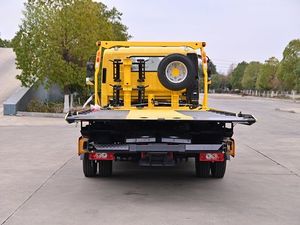 New Foton 3-5 Ton Road Clearance Rescue <b>Flatbed</b> Heavy Duty Tow <b>Truck</b> | High-Efficiency Hydraulic Wrecker for Vehicle Recovery - Product Image 3