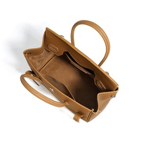 OEM Túi Các Nhà Sản Xuất Chính Hãng Da Túi Xách Tùy Chỉnh 2025 Thiết Kế Thương Hiệu Top Gain Da Bò Vai Túi Cho Phụ Nữ - Product Image 3