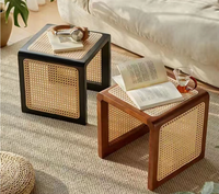 Porte-revues en bois de style moderne du milieu du siècle avec table d'appoint, support de rangement en rotin, meubles de salon, décoration rétro pour la maison