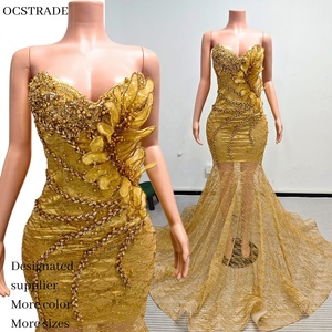 ชุดราตรีเดรสยาวทรงบอลกาวน์ ประดับเลื่อมวิบวับ พิมพ์ลายตาข่ายสีทอง แต่งคริสตัลและเพชรเทียมแบบ 3 มิติ พร้อมชายกระโปรงยาว - Product Image 1