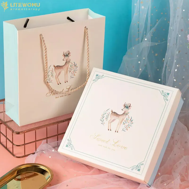 Hot Selling Custom Logo Top Lid Gift Paper Box and Bag Cartoon Christmas Deer Packaging Box For Valentine Gifts