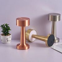 Lampe de table LED rechargeable au design moderne, corps métallique, pour restaurant occidental, bar, ambiance extérieure, chambre à coucher, chevet - OEM/ODM