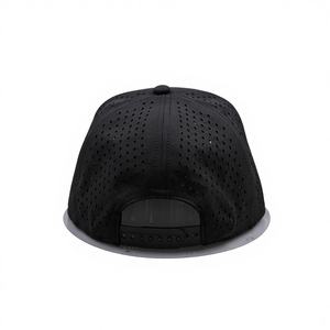 Gorra de Camionero de 6 Paneles de Alta Calidad con Logotipo de Goma de Silicona Personalizado, Visera Plana y Perforaciones Láser, Venta Caliente de Fábrica - Product Image 3