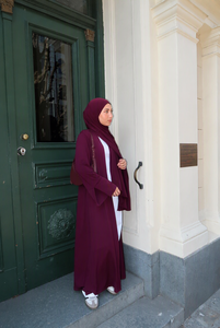 Wholesale Premium Polyester Abaya Dress for Muslim Women-Elegant Floral Pattern <strong>Modesty</strong> <strong>Style</strong> Autumn/Spring Season Open Front - Product Image 3