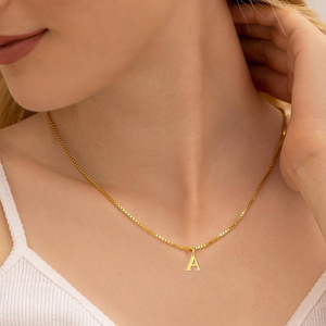 Nuevo Collar Minimalista con Colgante de Letra Personalizada, Acero Inoxidable, Plateado/Dorado, Resistente al Agua y a la Decoloración, Cadena de Eslabones, 26 Letras - Product Image 4