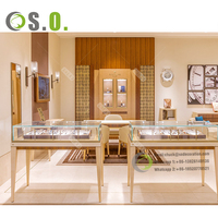 Comptoir de présentation de bijoux à la mode, mobilier de magasin de bijoux, vitrine de présentation de bijoux avec design de mobilier de boutique de bijoux