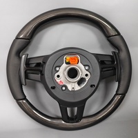 Maßgefertigtes Carbon-Lenkrad mit Nieten für Macan Taycan Carrera GT 996 987 918 997.1 991.2