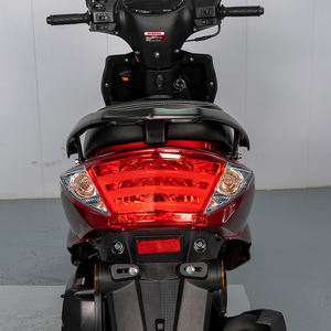 Scooter Apex Ride M12 de 125cc, Económico, de Alta Potencia y Alta Velocidad, con Arranque sin Llave, Refrigeración por Agua y Freno de Disco, para Desplazamientos Urbanos - Product Image 3