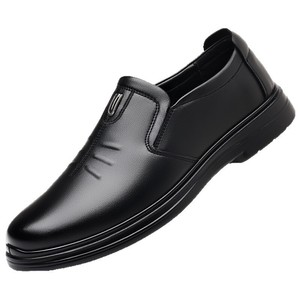 รองเท้าโลฟเฟอร์หนังแบบสวมสำหรับผู้ชายสีน้ำตาลส้นเตี้ยระบายอากาศได้ดีรองเท้าลำลองสำหรับพ่อวัยกลางคนสไตล์อังกฤษสีทึบ - Product Image 4