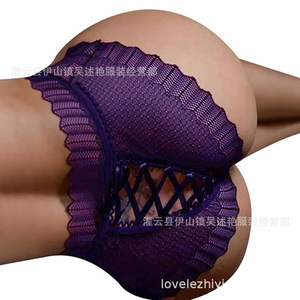 Culotte sexy de style européen et américain, triangle, entrejambe ouvert, avec bretelles en dentelle et design ajouré, grande taille pour femmes - Product Image 3