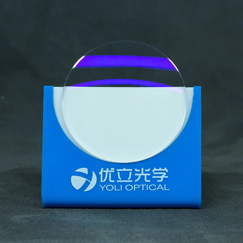 Lensa Cut Biru Muda Super Hidrofobik Optik 1.56 dengan Lensa UC Logo Anda Sendiri