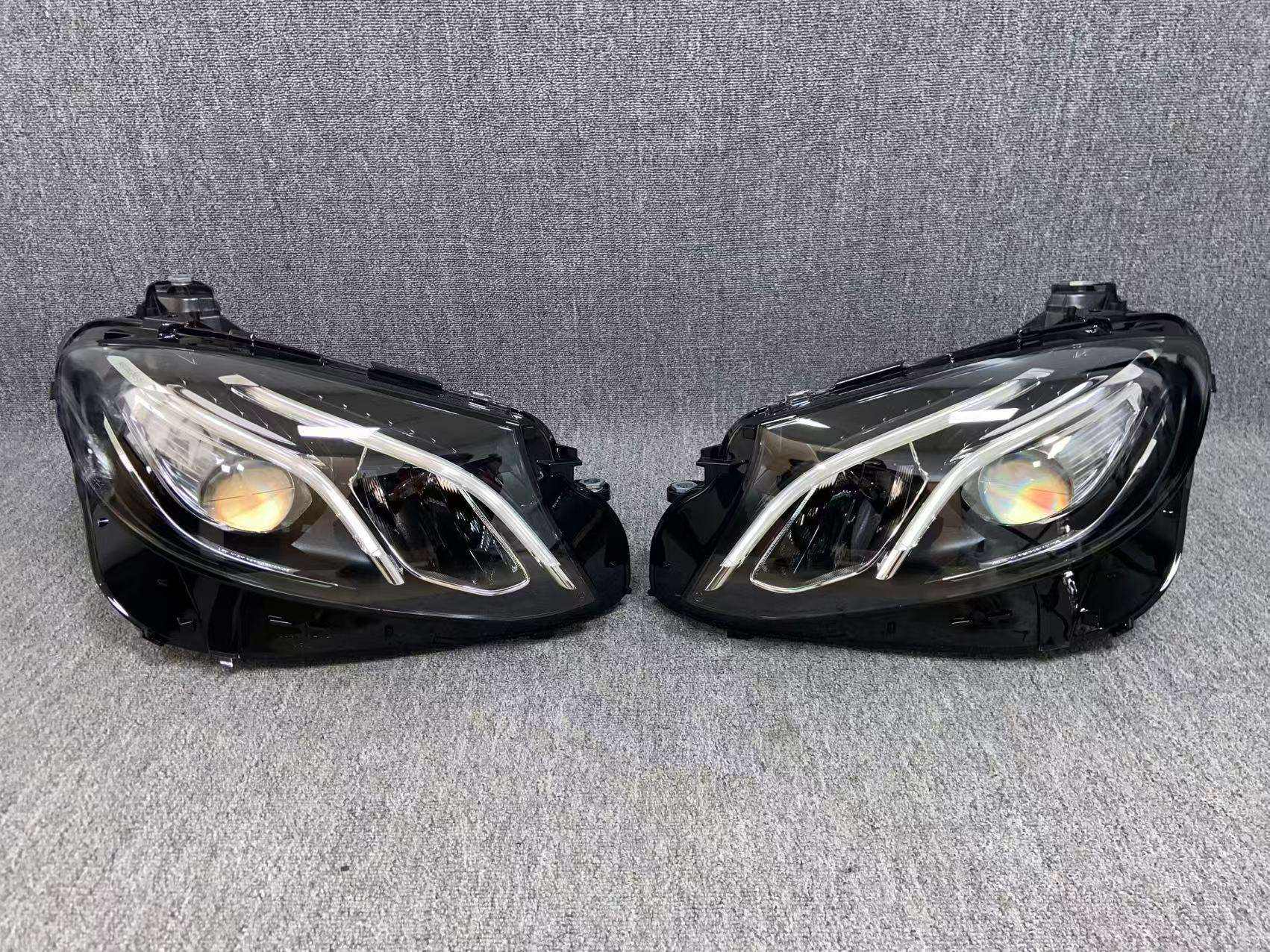 สีขาวอบอุ่น