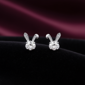 E3577 Orecchini a perno con coniglietto dorato in argento 925 placcato oro, taglio brillante rotondo, design simpatico a cartone animato, per donna, da indossare tutti i giorni - Product Image 2