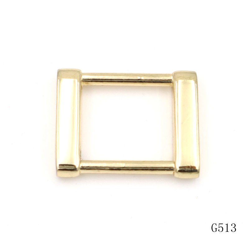 lampe suspendue dorée