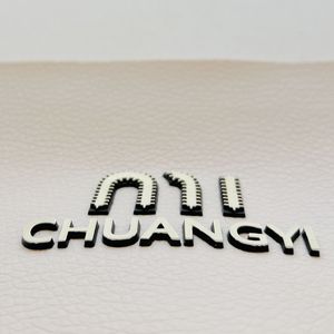 יוקרה סיליקון 3d לוגו העברת חום תוויות אופנה גומי מובלט עבור בגדים חולצות תיקים - Product Image 2