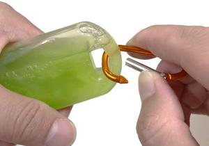30ml 50ml1.6oz空のキーホルダーカラビナポータブルトラベルプラスチックスプレーボトルフリップキャップ付き詰め替え可能な容器スクイーズチューブ - Product Image 4