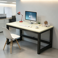 Escritorio de Computadora Moderno y Sencillo con Superficie de Madera y Estructura de Metal Blanco para Oficina en Casa o Estudio