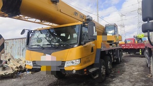 Grue d'occasion QY50K 50 tonnes, état vérifié, durable et robuste, économique, grue d'occasion 25t 50t 70t 80t 100t en promotion - Product Image 3