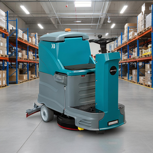 X8 Automatique Industriel de Haute Qualité 8. Nettoyeur de sols pour usine, adapté aux surfaces inclinées - Product Image 1