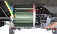 Skuter Listrik Kabin Tertutup untuk Pendakian Lereng 25% dengan Motor 5000W, Baterai 72V, Kecepatan 50km/jam untuk Perjalanan di Area Pegunungan