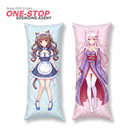 Coussin en peluche imperméable en coton PP sur mesure avec housse de coussin de forme personnalisée pour câliner