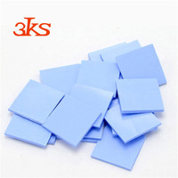 0.8-15 W/m.k 100 Mm * 100 mm Dureté 12um Tampon en silicone conducteur thermique pour Gpu
